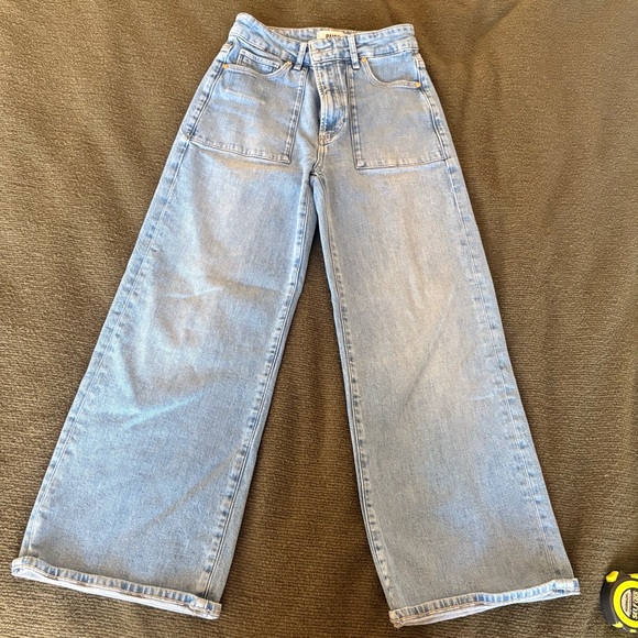 PAIGE Anessa High-rise Wide-Leg Cropped Jeans - Picture 2 of 9